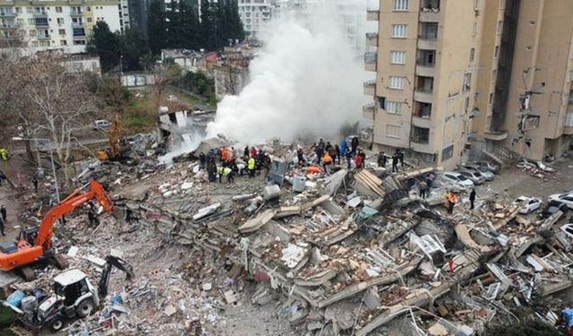 Japon deprem uzmanından kentsel dönüşüm uyarısı: Yapıların yüzde 50'sinin yenilenmesi gerek