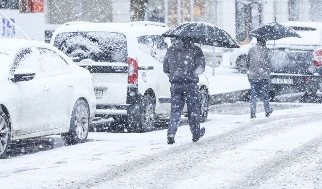 Meteoroloji çok sayıda bölgeyi uyardı: Yağmur, kar, fırtına...