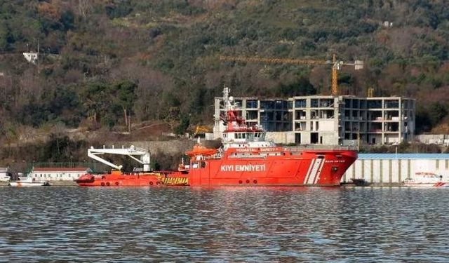 Zonguldak'ta fırtınada batan geminin kayıp 7 personeli 44 gündür aranıyor