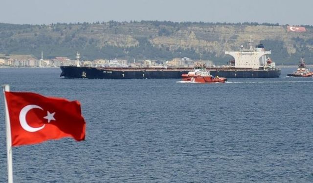 Bakan Uraloğlu açıkladı: Yabancı gemiler için yeni karar!