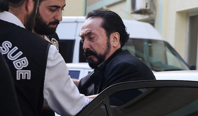 Adnan Oktar, lehine paylaşım yapan hesapların kapatılmasını istedi