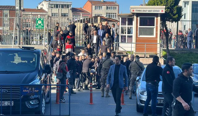 Çağlayan Adliyesi'ndeki polis noktasına silahlı saldırı: 3'ü polis, 6 kişi yaralandı