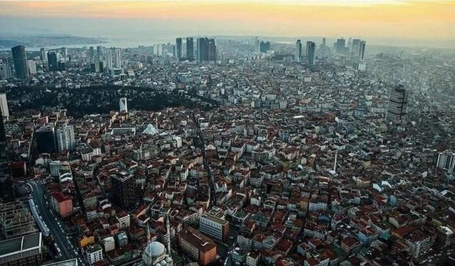 Beklenen Marmara depreminde İstanbul’un korkutan yüzü: Dar sokaklar 'yardıma' kapalı