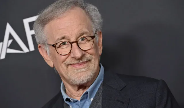 Ünlü Yönetmen Spielberg'den Gazze çıkışı: Gazze'de masum öldürülmesini de kınayabiliriz