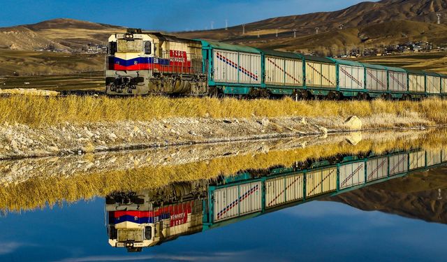 Bakan Uraloğlu açıkladı: 2 yeni turistik tren yola çıkıyor
