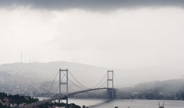 AKOM'dan İstanbul için saatli şiddetli yağış uyarısı