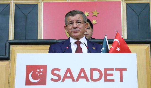 Davutoğlu'ndan TBMM Başkanı Kurtulmuş'a çağrı: 15 Temmuz'da insanlar Başkanlık Sistemi kurulsun, diye mi şehit oldu?