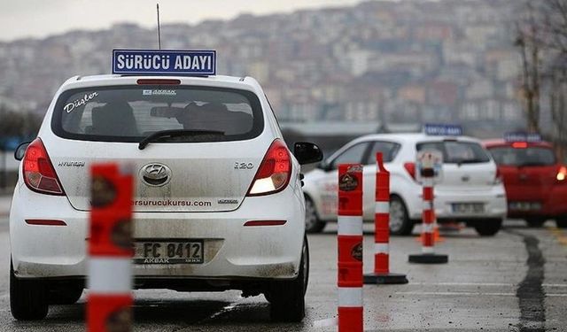 Direksiyon sınavına elektrikli araç düzenlemesi