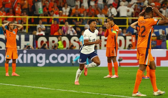 İngiltere, Hollanda'yı 90+1'de yıktı, finale yükseldi: 1-2