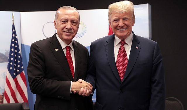 CB Erdoğan'dan saldırıya uğrayan Trump'a geçmiş olsun mesajı