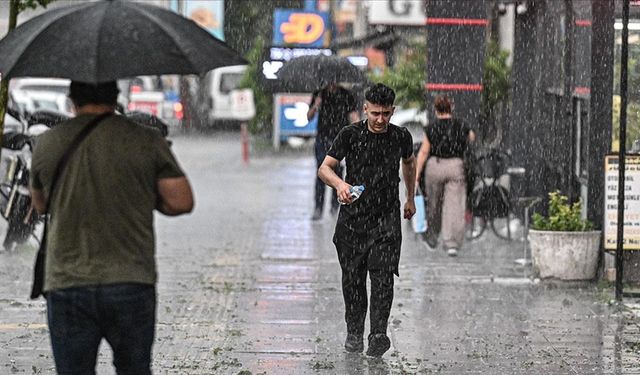 Ankara için gök gürültülü sağanak uyarısı