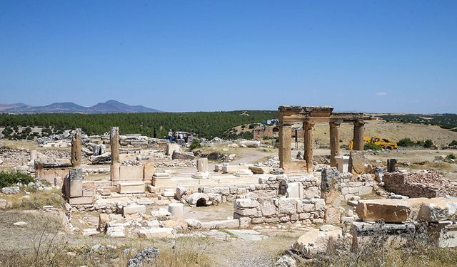 Bereket sembolü, 2 bin yıllık ''Demeter Tapınağı'' ayağa kaldırılıyor