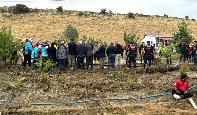 Sel sularına kapılmıştı; 15 saat sonra cansız bedeni bulundu