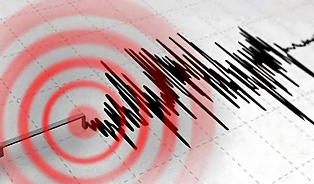 Adana'da korkutan peş peşe üç deprem