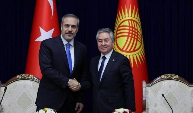 Hakan Fidan Kırgızistan Dışişleri Bakanı Kulubayev ile görüştü