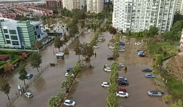 Aracı selde zarar gördü, açtığı tazminat davasını kazandı