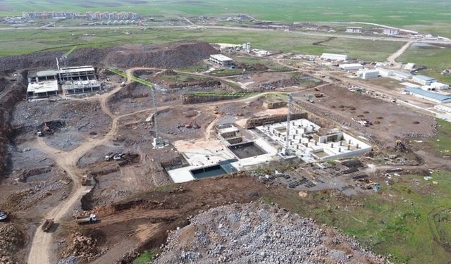 Diyarbakır Şehir hastanesi açılışı başka bahara kaldı