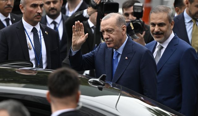 Erdoğan, Biden'ın akşam yemeğine katılmaktan vazgeçti: Türkiye'ye döndü