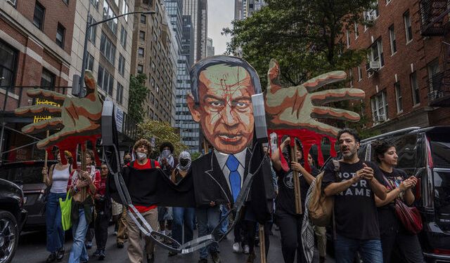 New York'ta binlerce kişi İşgalci İsrail Başbakanı Netanyahu'yu protesto etti