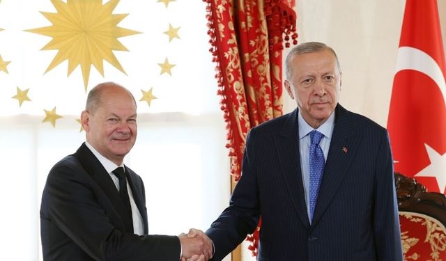 CB Erdoğan, Almanya Başbakanı Scholz'u kabul etti