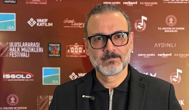 İranlı şarkıcı Alireza Ghorbani "6. Uluslararası Halk Müzikleri Festivali"nde sanatseverlerle buluştu