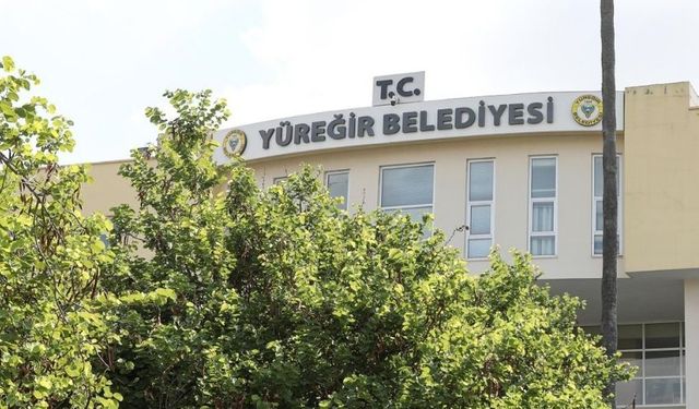 CB Erdoğan'ın fotoğrafı poşette belediye bahçesine atıldı: CHP'li belediye soruşturma başlattı