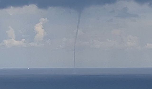 Zonguldak açıklarındaki hortum kamerada