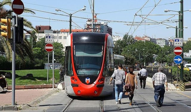 İstanbul'da tramvay seferlerine 'maraton' engeli