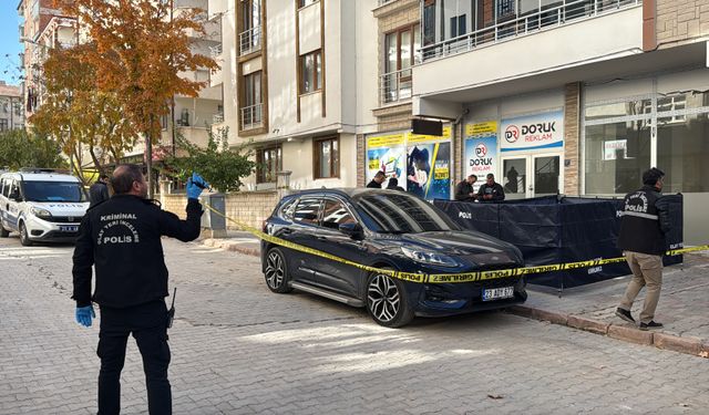 Elazığ'da balkondan düşen kişi hayatını kaybetti