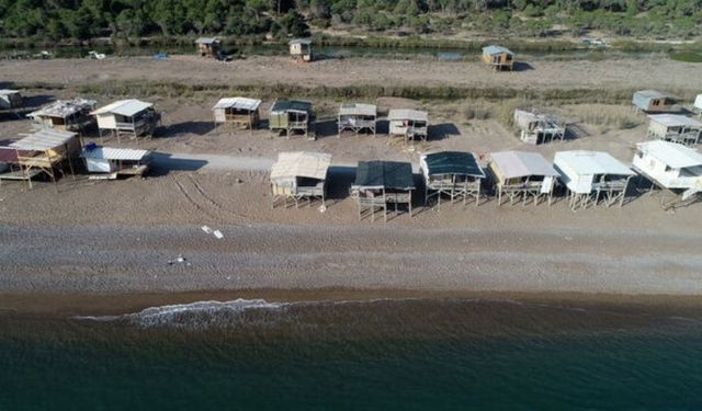 Yıkıma 12 gün kaldı: Çardaklar yıkılacak, sahil halka açılacak