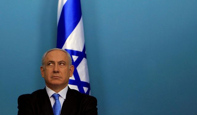 Siyonist Netanyahu, hakkındaki yolsuzluk davasında ifadesinin alınmasının tekrar ertelenmesini istedi