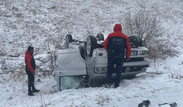 Kar ve sis kazaya neden oldu: 8 yaralı