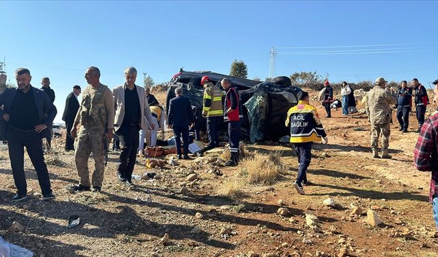 Mardin'de trafik kazası: 4 kişi hayatını kaybetti, 4 kişi yaralandı