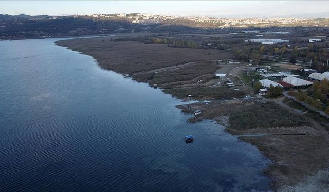 Sapanca Gölü'nde su miktarı son 5 yılın en düşük seviyesine geriledi