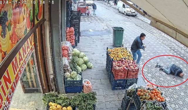 Yürürken kalp krizi geçirip yere yığıldı, hastanede öldü