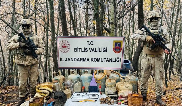 Bitlis'te sığınakta çok sayıda yaşam malzemesi ele geçirildi