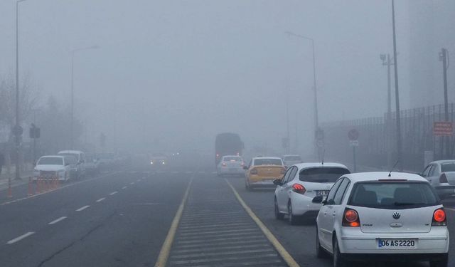 Diyarbakır'da sis nedeniyle uçak seferleri aksadı