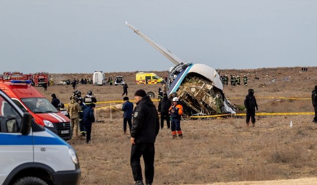 Azerbaycan Hava Yolları: Kazakistan’da düşen uçağa dışarıdan müdahale var