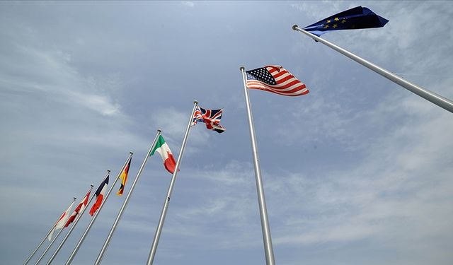 G7 liderleri, Suriye'nin toprak bütünlüğünün ve egemenliğinin korunması çağrısı yaptı