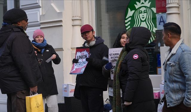 Starbucks zorda: Çalışanların grevi ABD genelinde 300'den fazla şubeye yayılıyor