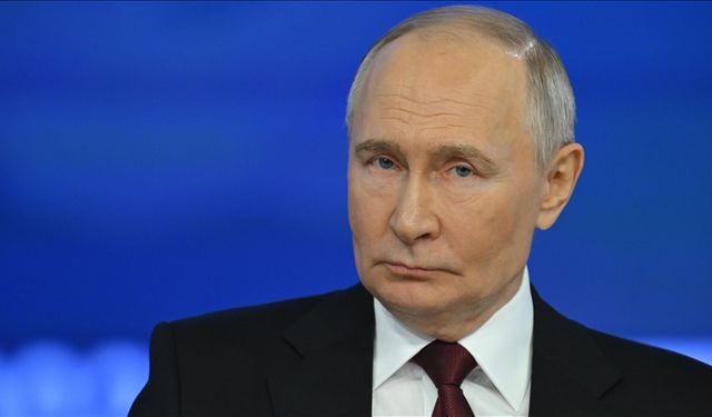 Putin: Ukrayna ile ön koşulsuz görüşmeye hazırız