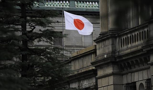 Japon bankası, müşteri kasalarından çalınan milyonlarca dolar için özür diledi