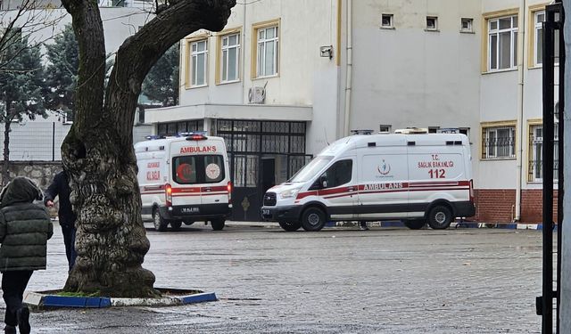 'Yerli Malı Haftası'na katılan 6 öğrenci, gıda zehirlenmesi şüphesi hastaneye kaldırıldı