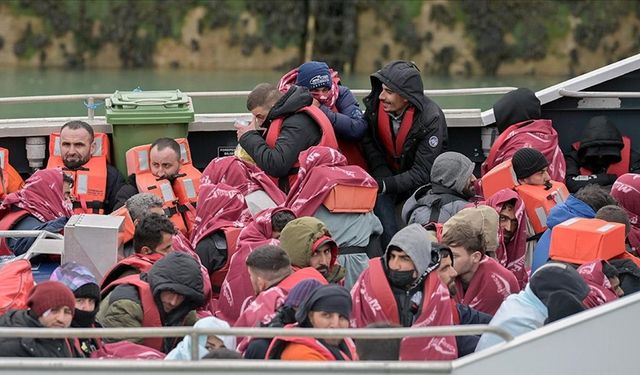 Geçen yıl Manş Denizi'ni geçmeye çalışan 69 düzensiz göçmen hayatını kaybetti