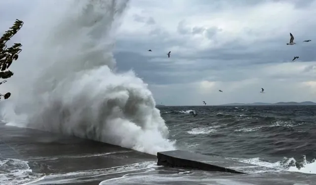 Meteoroloji'den, Batı Akdeniz için fırtına uyarısı