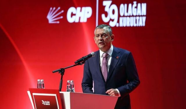 CHP Kurultayında Özgür Özel partililere seslenecek