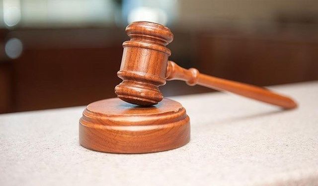 4 sanığın yargılandığı "casusluk" davasında ara karar