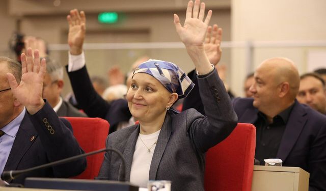 Şehzadeler Belediye Başkanı Gülşah Durbay entübe edilerek solunum cihazına bağlandı