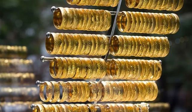 Altın fiyatlarında Fed etkisi! İşte 11 Aralık 2025 Cumhuriyet altını, yarım, çeyrek ve gram altın fiyatları