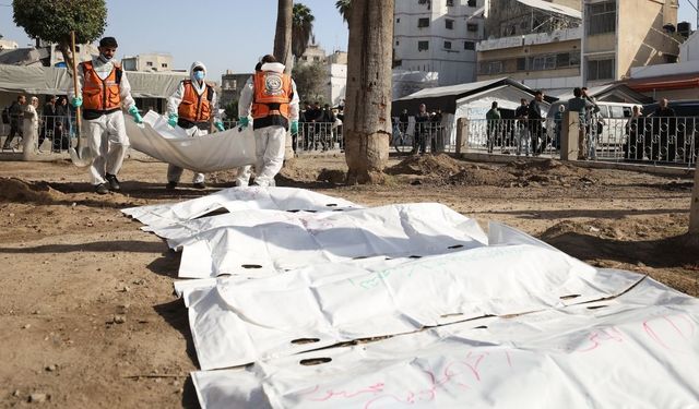 İşgalci İsrail'in Gazze'ye saldırılarında şehit sayısı 70 bin 360'a yükseldi